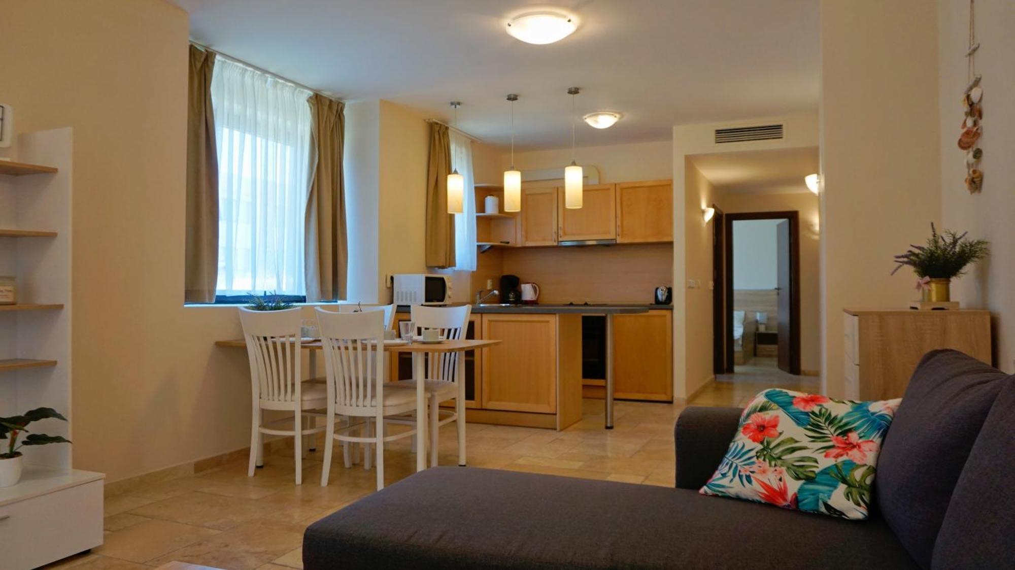 Ваканционни Апартаменти Калиакрия - Holiday Apartments Kaliakria 托波拉 外观 照片